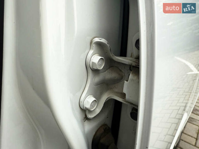 Білий Хендай і10, об'ємом двигуна 1.2 л та пробігом 49 тис. км за 7900 $, фото 103 на Automoto.ua