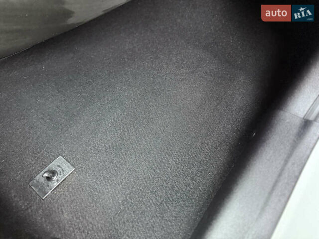 Білий Хендай і10, об'ємом двигуна 1.2 л та пробігом 49 тис. км за 7900 $, фото 80 на Automoto.ua