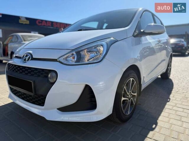 Белый Хендай и10, объемом двигателя 1.25 л и пробегом 77 тыс. км за 10800 $, фото 8 на Automoto.ua