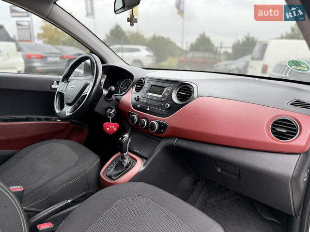 Белый Хендай и10, объемом двигателя 1.25 л и пробегом 77 тыс. км за 9799 $, фото 12 на Automoto.ua