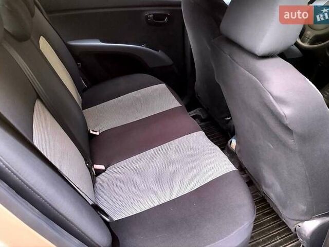 Бежевий Хендай і10, об'ємом двигуна 1.1 л та пробігом 86 тис. км за 6500 $, фото 4 на Automoto.ua