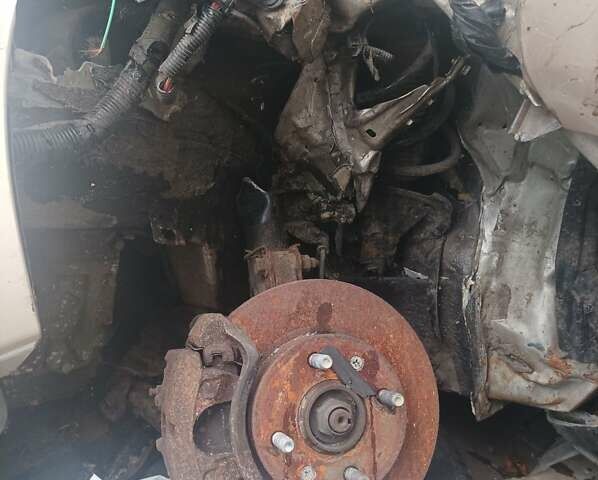 Бежевый Хендай и10, объемом двигателя 1.25 л и пробегом 120 тыс. км за 2500 $, фото 10 на Automoto.ua