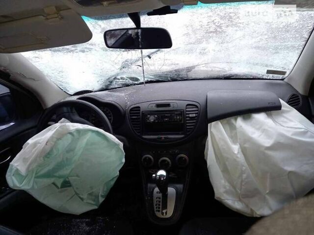 Бежевый Хендай и10, объемом двигателя 1.25 л и пробегом 120 тыс. км за 2500 $, фото 8 на Automoto.ua