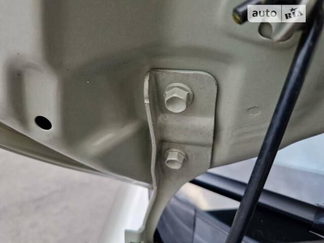 Бежевый Хендай и10, объемом двигателя 1.2 л и пробегом 78 тыс. км за 7750 $, фото 77 на Automoto.ua
