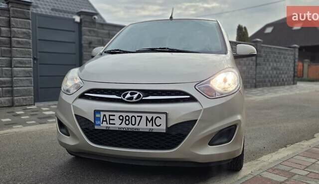 Бежевый Хендай и10, объемом двигателя 1.09 л и пробегом 131 тыс. км за 6666 $, фото 7 на Automoto.ua