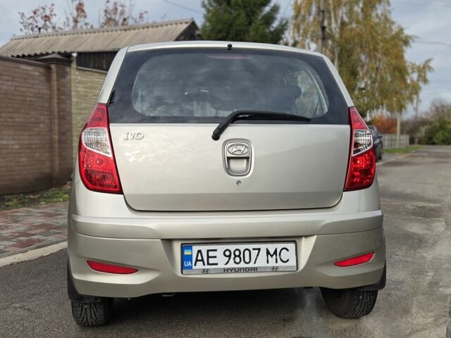 Бежевый Хендай и10, объемом двигателя 1.2 л и пробегом 130 тыс. км за 6500 $, фото 3 на Automoto.ua
