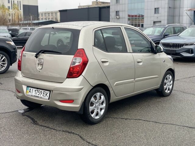 Бежевый Хендай и10, объемом двигателя 1.1 л и пробегом 156 тыс. км за 4550 $, фото 5 на Automoto.ua