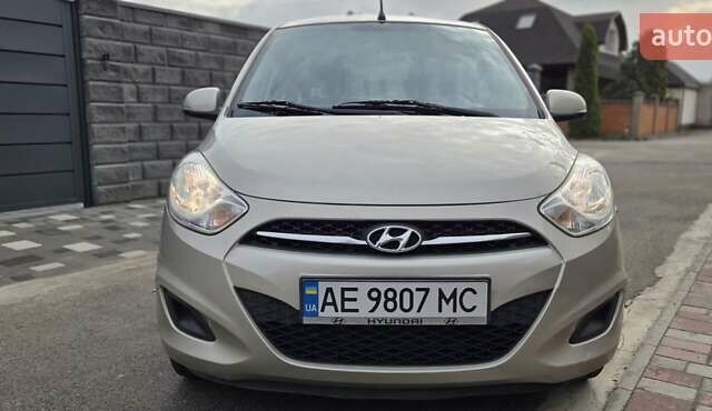Бежевый Хендай и10, объемом двигателя 1.09 л и пробегом 131 тыс. км за 6666 $, фото 4 на Automoto.ua