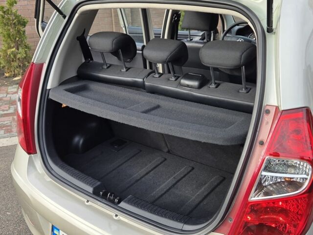 Бежевый Хендай и10, объемом двигателя 1.2 л и пробегом 130 тыс. км за 6500 $, фото 16 на Automoto.ua