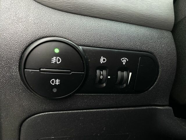 Бежевый Хендай и10, объемом двигателя 1.1 л и пробегом 156 тыс. км за 4550 $, фото 12 на Automoto.ua