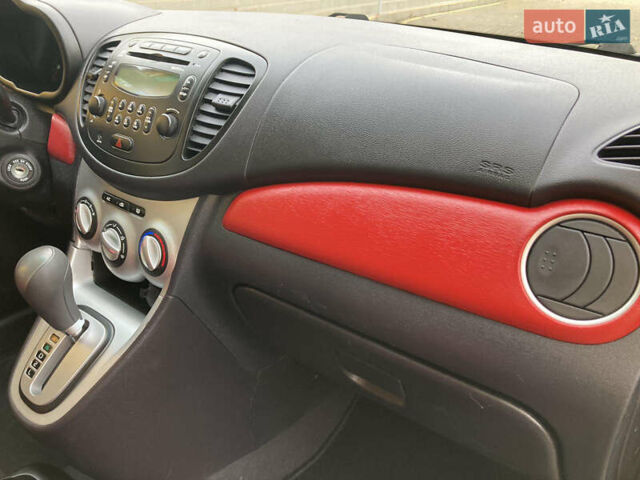 Черный Хендай и10, объемом двигателя 1.09 л и пробегом 67 тыс. км за 6800 $, фото 11 на Automoto.ua