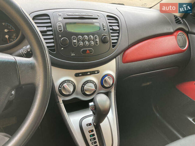 Черный Хендай и10, объемом двигателя 1.09 л и пробегом 67 тыс. км за 6800 $, фото 14 на Automoto.ua