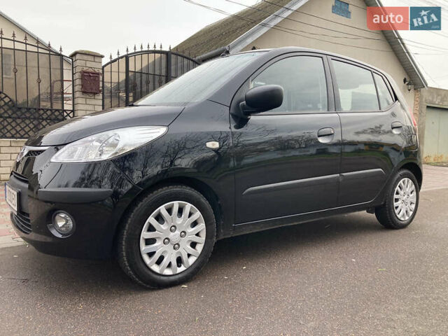 Черный Хендай и10, объемом двигателя 1.09 л и пробегом 67 тыс. км за 6800 $, фото 1 на Automoto.ua