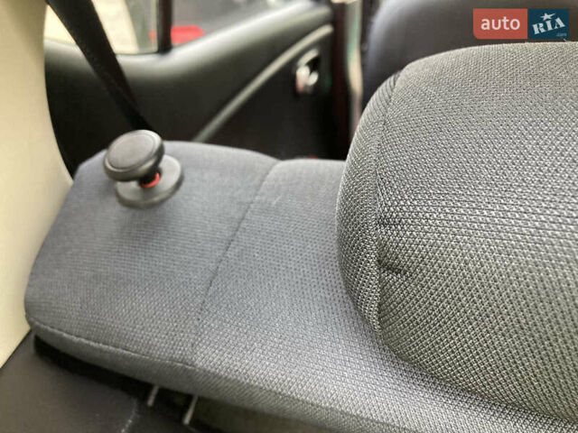 Черный Хендай и10, объемом двигателя 1.09 л и пробегом 67 тыс. км за 6800 $, фото 22 на Automoto.ua