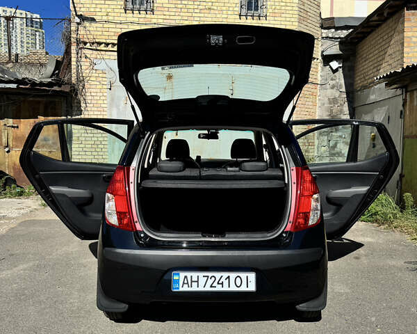 Черный Хендай и10, объемом двигателя 1.09 л и пробегом 77 тыс. км за 5100 $, фото 2 на Automoto.ua