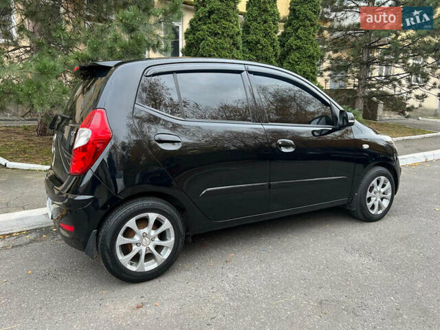 Черный Хендай и10, объемом двигателя 1.25 л и пробегом 110 тыс. км за 7500 $, фото 12 на Automoto.ua