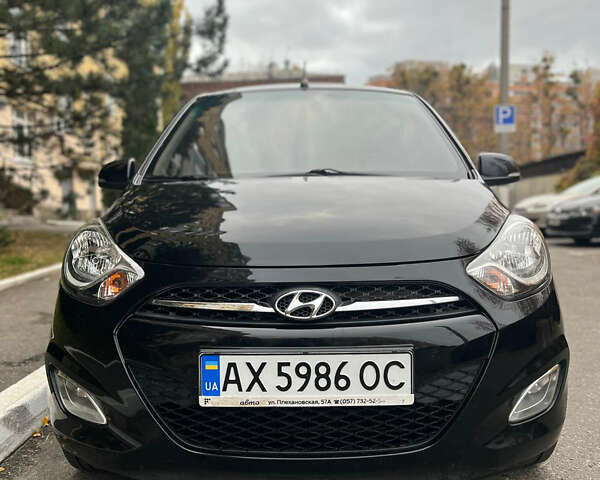 Черный Хендай и10, объемом двигателя 1.25 л и пробегом 110 тыс. км за 7500 $, фото 7 на Automoto.ua