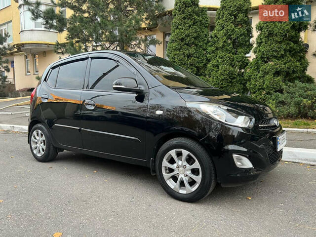 Черный Хендай и10, объемом двигателя 1.25 л и пробегом 110 тыс. км за 7500 $, фото 9 на Automoto.ua