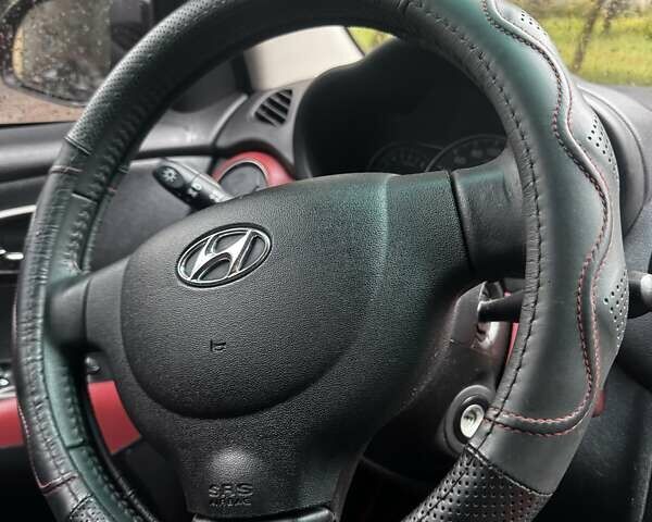 Чорний Хендай і10, об'ємом двигуна 1.2 л та пробігом 110 тис. км за 7200 $, фото 10 на Automoto.ua