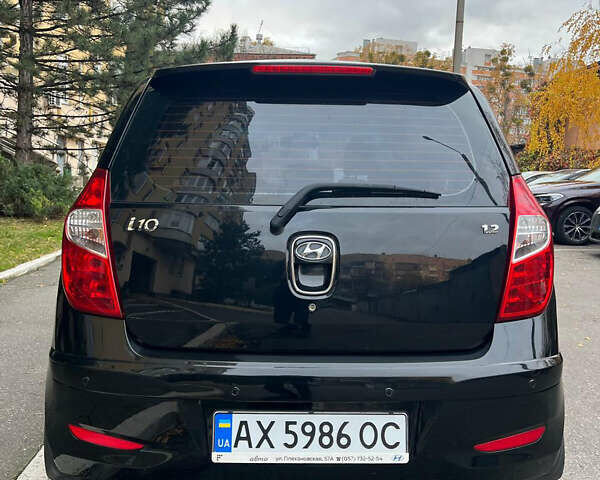 Черный Хендай и10, объемом двигателя 1.25 л и пробегом 110 тыс. км за 7500 $, фото 14 на Automoto.ua