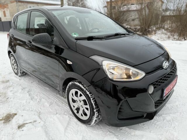 Черный Хендай и10, объемом двигателя 1 л и пробегом 130 тыс. км за 5800 $, фото 3 на Automoto.ua