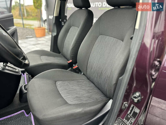 Фиолетовый Хендай и10, объемом двигателя 1.25 л и пробегом 75 тыс. км за 8250 $, фото 35 на Automoto.ua