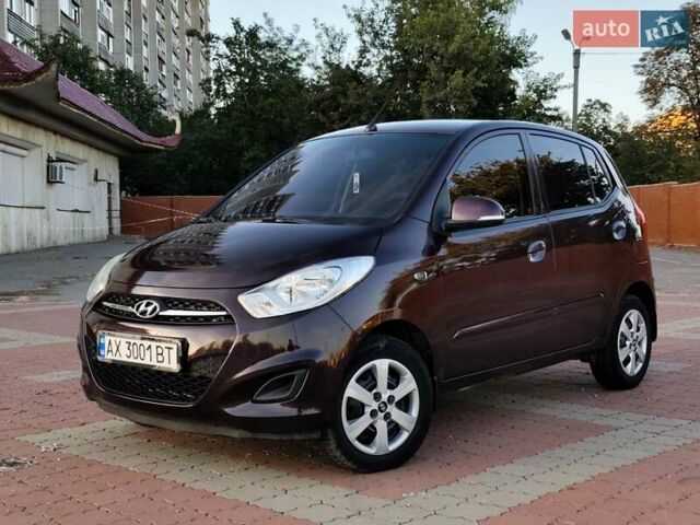 Фіолетовий Хендай і10, об'ємом двигуна 1.2 л та пробігом 107 тис. км за 6800 $, фото 5 на Automoto.ua