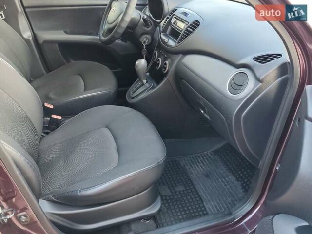 Фіолетовий Хендай і10, об'ємом двигуна 1.2 л та пробігом 107 тис. км за 6800 $, фото 33 на Automoto.ua