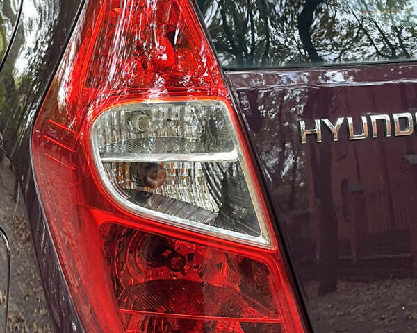 Фіолетовий Хендай і10, об'ємом двигуна 1.2 л та пробігом 83 тис. км за 7800 $, фото 19 на Automoto.ua
