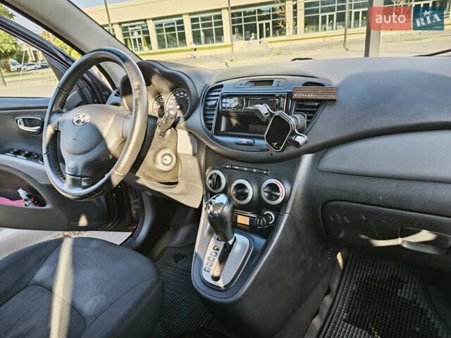 Фіолетовий Хендай і10, об'ємом двигуна 1.25 л та пробігом 80 тис. км за 6800 $, фото 5 на Automoto.ua