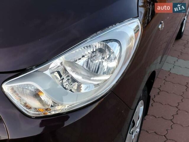 Фіолетовий Хендай і10, об'ємом двигуна 1.2 л та пробігом 107 тис. км за 6800 $, фото 24 на Automoto.ua