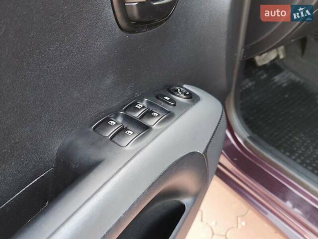 Фіолетовий Хендай і10, об'ємом двигуна 1.2 л та пробігом 107 тис. км за 6800 $, фото 28 на Automoto.ua