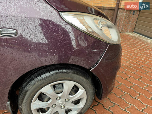 Фиолетовый Хендай и10, объемом двигателя 1.1 л и пробегом 112 тыс. км за 6500 $, фото 2 на Automoto.ua