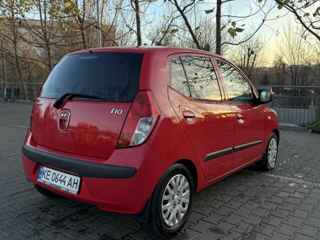Красный Хендай и10, объемом двигателя 1.1 л и пробегом 165 тыс. км за 4700 $, фото 6 на Automoto.ua