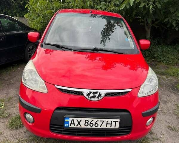 Красный Хендай и10, объемом двигателя 1.09 л и пробегом 144 тыс. км за 5500 $, фото 2 на Automoto.ua