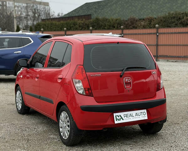 Красный Хендай и10, объемом двигателя 1.25 л и пробегом 154 тыс. км за 4600 $, фото 2 на Automoto.ua