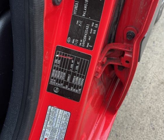 Красный Хендай и10, объемом двигателя 1.1 л и пробегом 159 тыс. км за 4700 $, фото 6 на Automoto.ua