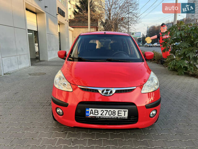 Красный Хендай и10, объемом двигателя 1.09 л и пробегом 138 тыс. км за 5799 $, фото 5 на Automoto.ua
