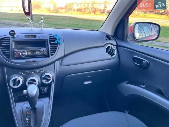 Красный Хендай и10, объемом двигателя 1.09 л и пробегом 97 тыс. км за 6200 $, фото 23 на Automoto.ua