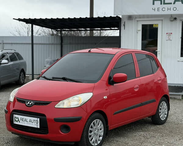 Красный Хендай и10, объемом двигателя 1.25 л и пробегом 154 тыс. км за 4600 $, фото 3 на Automoto.ua