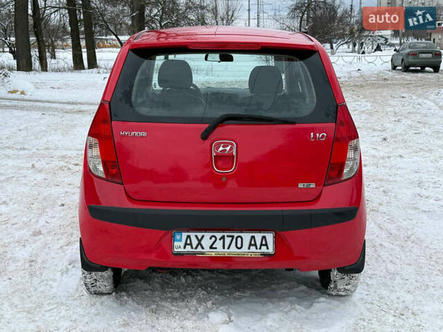 Красный Хендай и10, объемом двигателя 1.2 л и пробегом 73 тыс. км за 6700 $, фото 4 на Automoto.ua