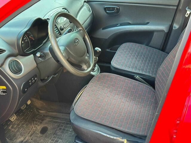 Красный Хендай и10, объемом двигателя 1.2 л и пробегом 189 тыс. км за 5440 $, фото 9 на Automoto.ua