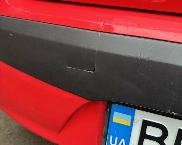 Красный Хендай и10, объемом двигателя 1.25 л и пробегом 169 тыс. км за 5500 $, фото 10 на Automoto.ua