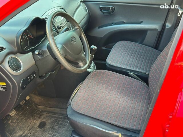 Червоний Хендай і10, об'ємом двигуна 1.2 л та пробігом 189 тис. км за 5490 $, фото 9 на Automoto.ua