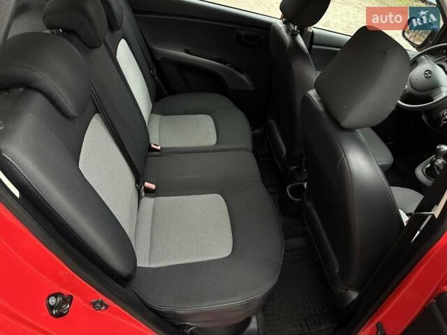 Красный Хендай и10, объемом двигателя 1.1 л и пробегом 113 тыс. км за 5000 $, фото 17 на Automoto.ua