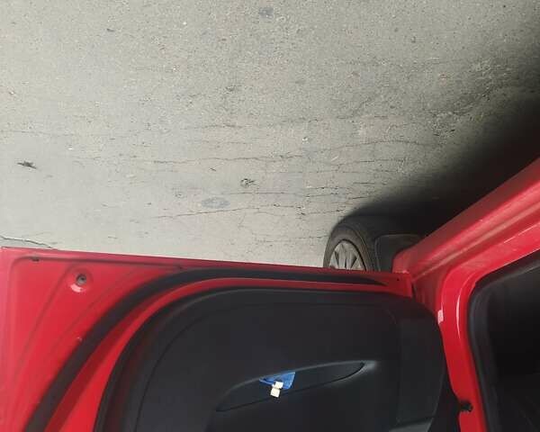 Красный Хендай и10, объемом двигателя 1.09 л и пробегом 140 тыс. км за 3900 $, фото 9 на Automoto.ua