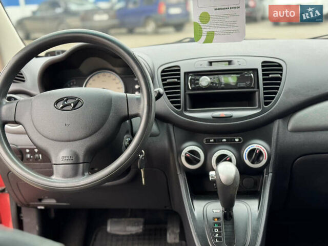 Червоний Хендай і10, об'ємом двигуна 1.09 л та пробігом 123 тис. км за 6300 $, фото 5 на Automoto.ua