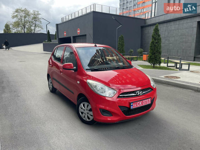 Красный Хендай и10, объемом двигателя 1.1 л и пробегом 117 тыс. км за 5499 $, фото 14 на Automoto.ua