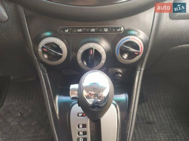 Хендай и10 2011 в Запорожье на Automoto.ua Красный Хендай и10, объемом двигателя 1.25 л и пробегом 65 тыс. км за 6800 $, фото 1 на Automoto.ua