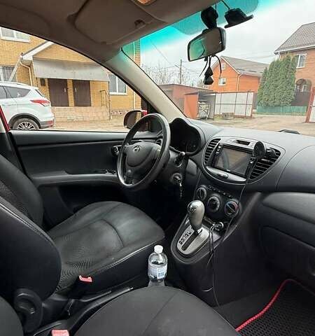 Красный Хендай и10, объемом двигателя 1.25 л и пробегом 186 тыс. км за 6100 $, фото 8 на Automoto.ua